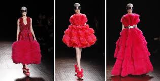 Alexander McQueen Fashion brand guide online products trends images 1 Alexander McQueen Fashion brand guide online products trends images 1