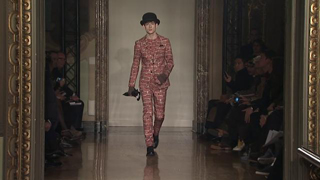 Video-Moschino-for-men-new-collection-autumn-winter-fashion-image-1