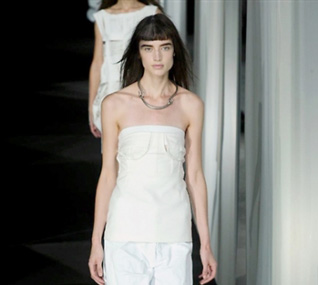 Fashion show Acne Studios spring summer 2014 womenswear collection