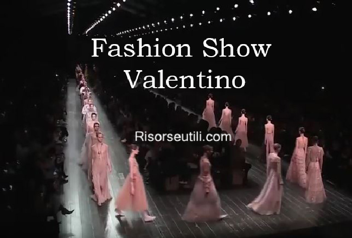 Fashion show Valentino fall winter 2016 2017 womenswear