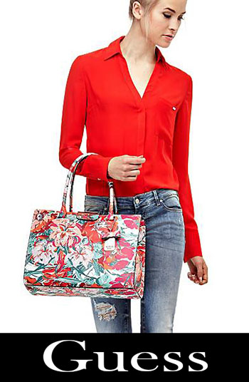 Guess accessories bags for women fall winter 2