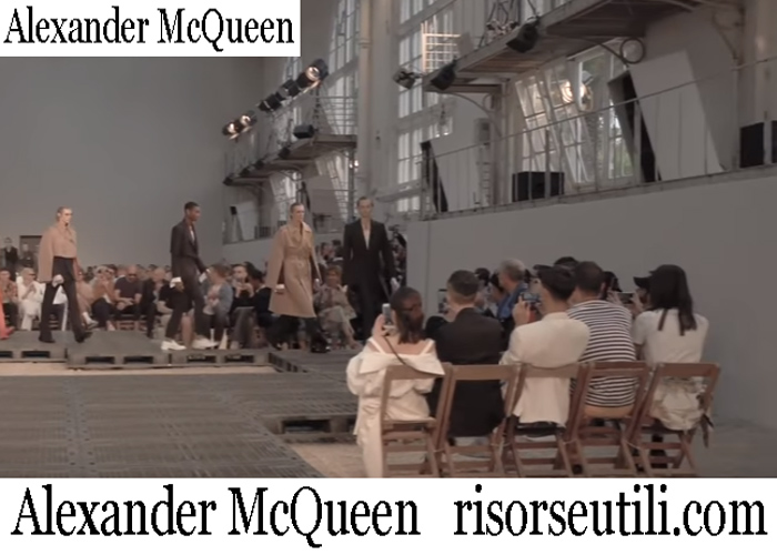 Fashion Show Alexander McQueen 2019 Men's Spring Summer