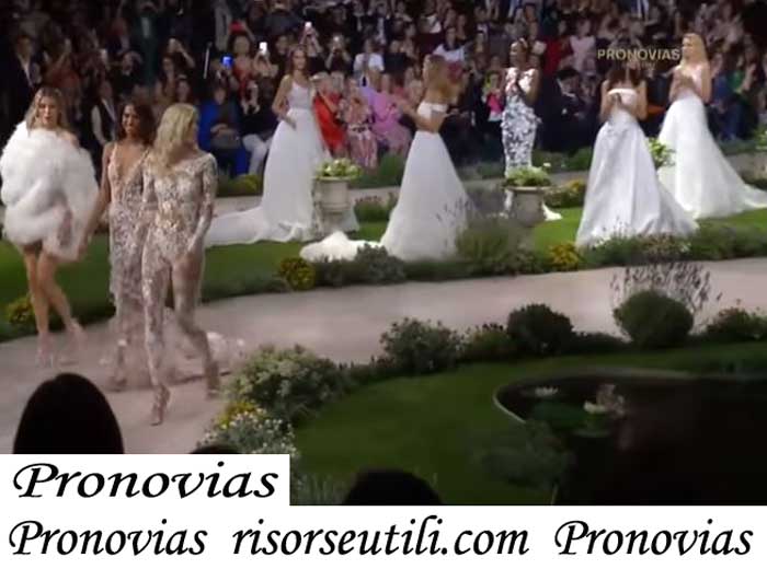 Fashion Show Bridal Pronovias 2019 Spring Summer