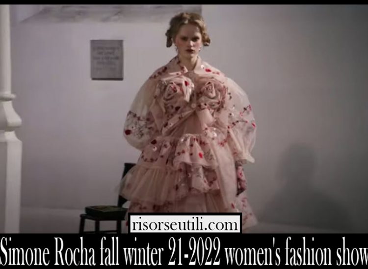 Simone Rocha fall winter 21 2022 womens fashion show