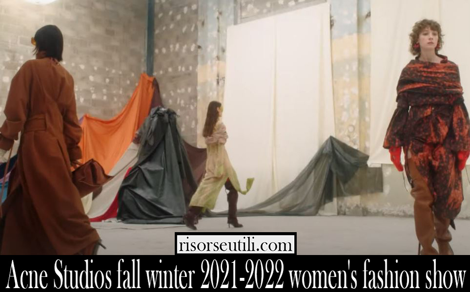 Acne Studios fall winter 2021 2022 womens fashion show