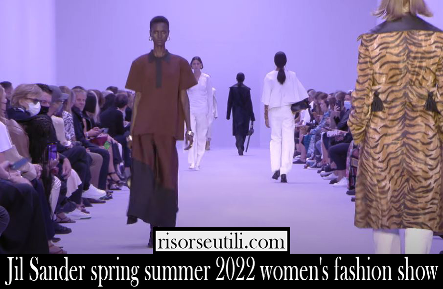 Jil Sander spring summer 2022 womens fashion show
