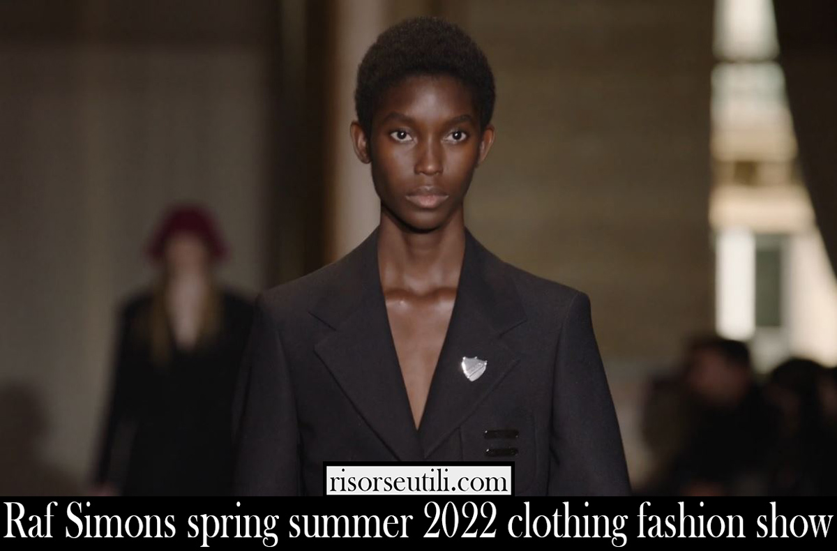 Raf Simons spring summer 2022 clothing fashion show