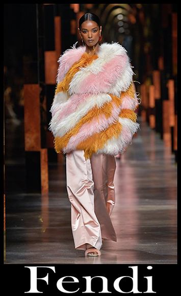 Fendi spring summer 2022 womens fashion collection 7 Fendi spring summer 2022 womens fashion collection 7
