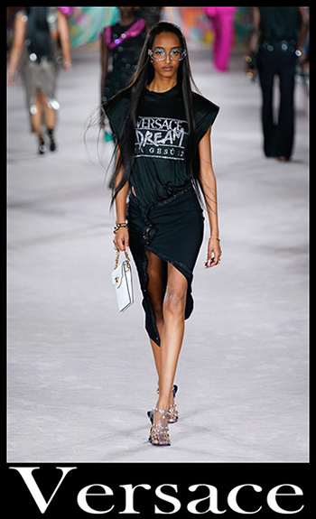 Versace spring summer 2022 clothing fashion collection 29 Versace spring summer 2022 clothing fashion collection 29