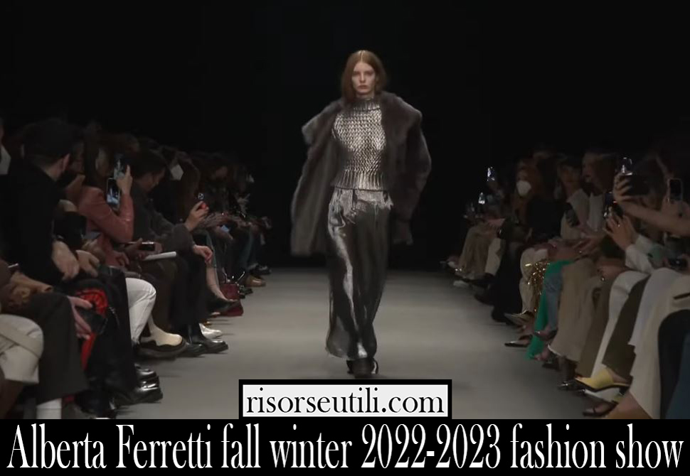 Alberta Ferretti fall winter 2022 2023 fashion show