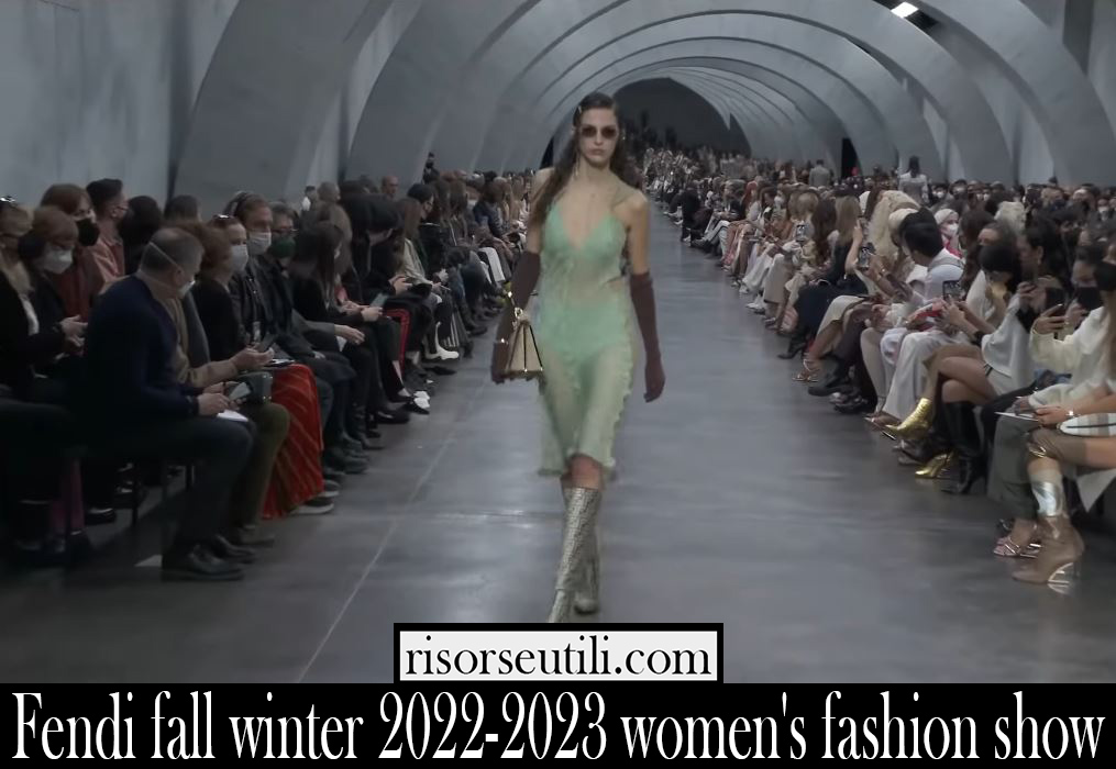 Fendi fall winter 2022 2023 womens fashion show
