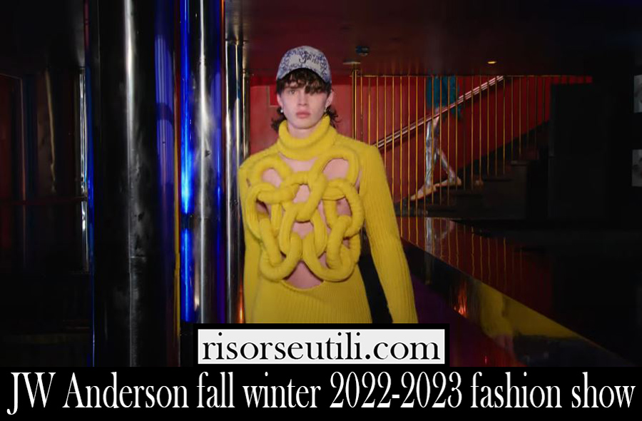 JW Anderson fall winter 2022 2023 fashion show
