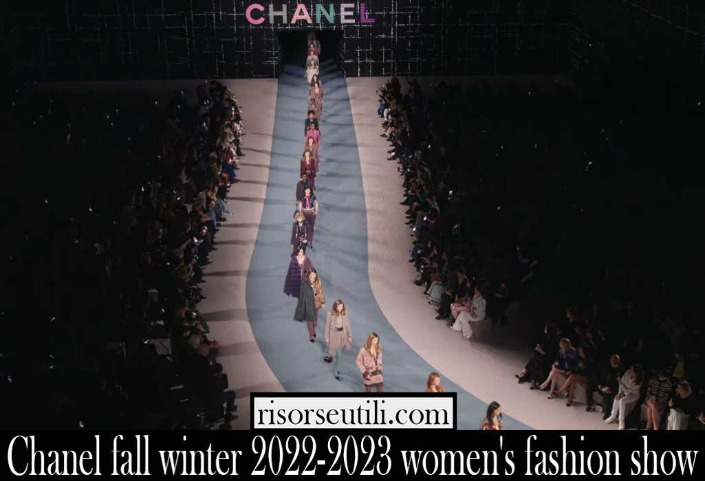 Chanel fall winter 2022 2023 womens fashion show