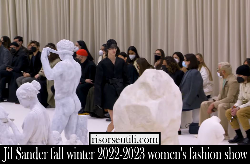 Jil Sander fall winter 2022 2023 womens fashion show