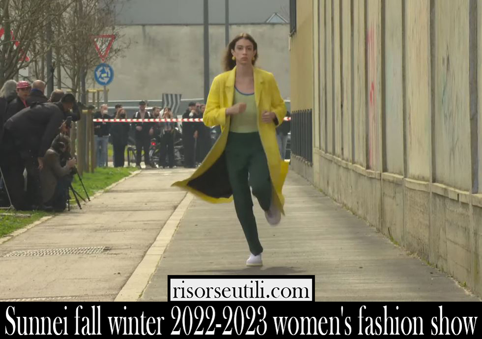 Sunnei fall winter 2022 2023 womens fashion show